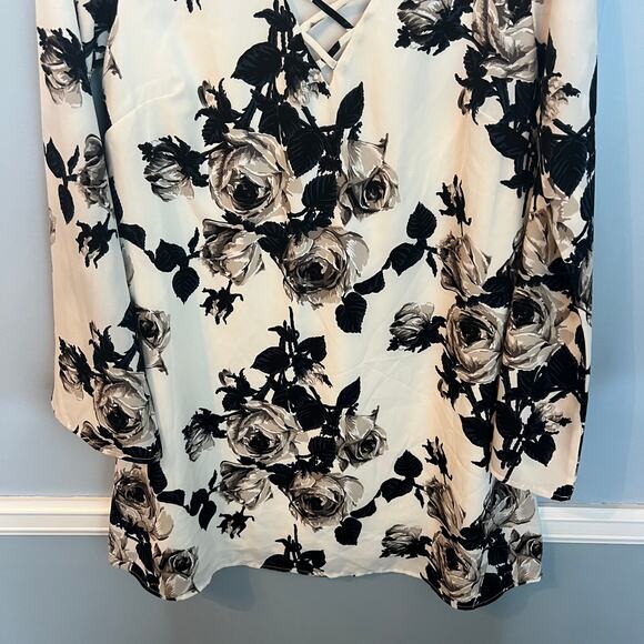 Dee Elle Flowered Boho Dress Black White Size Small - Picture 7 of 15